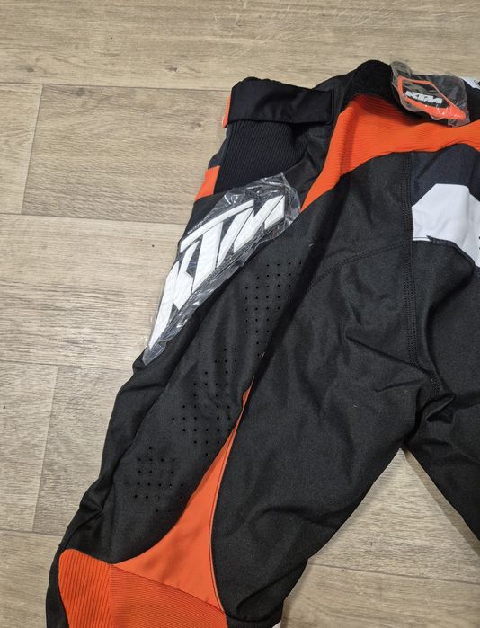 Мотоштаны KTM для эндуро.
