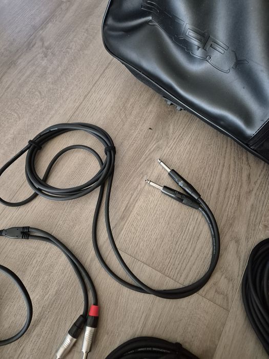 Cabluri audio pentru instrumente