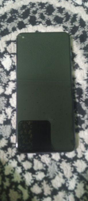 Продается телефон 1plus