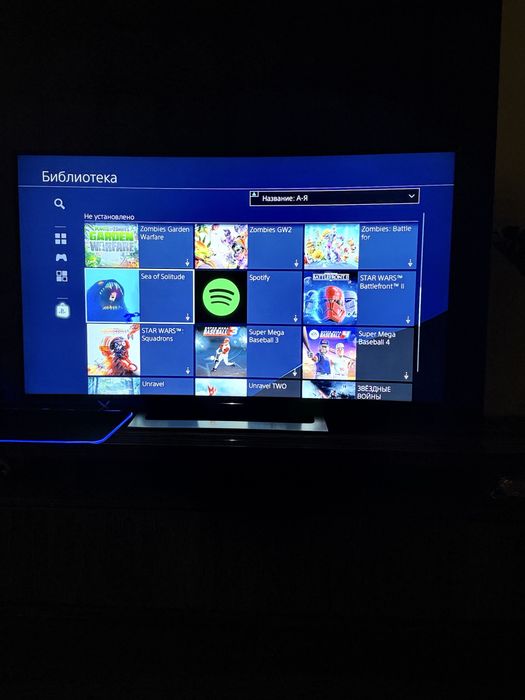 PlayStation 4 в отличном состояни