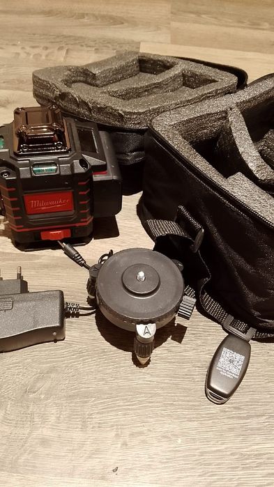 Nivel laser milwaukee