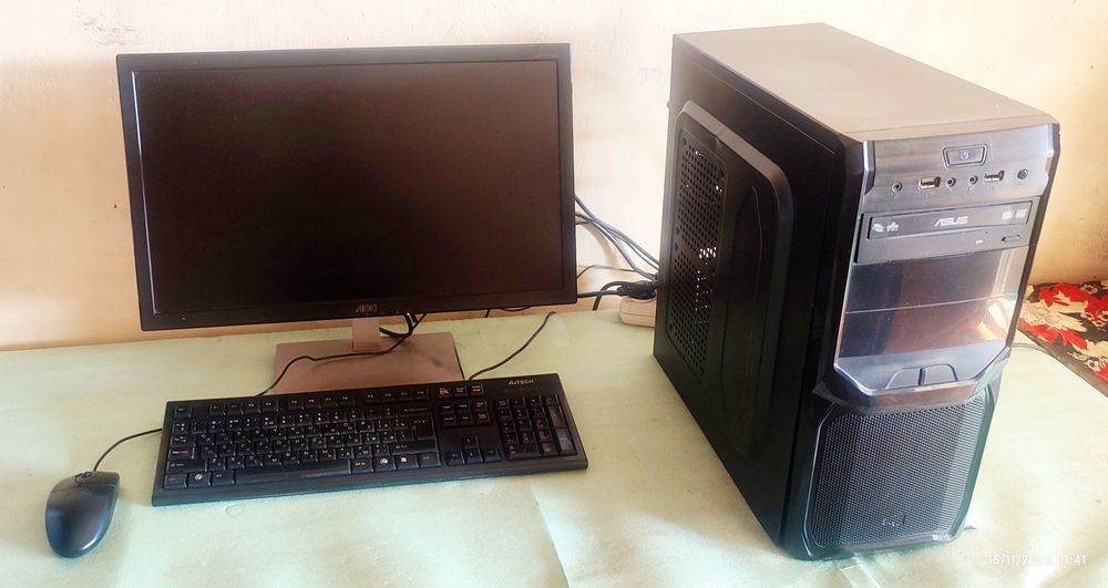 3 та Компьютер сотилади