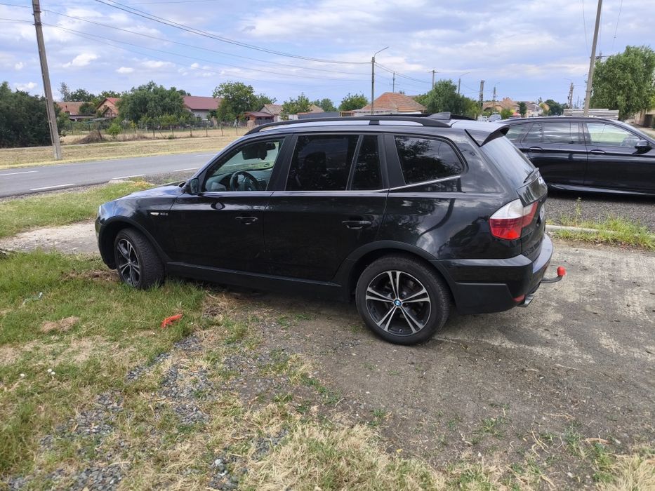 Vând BMW e83 3.0d