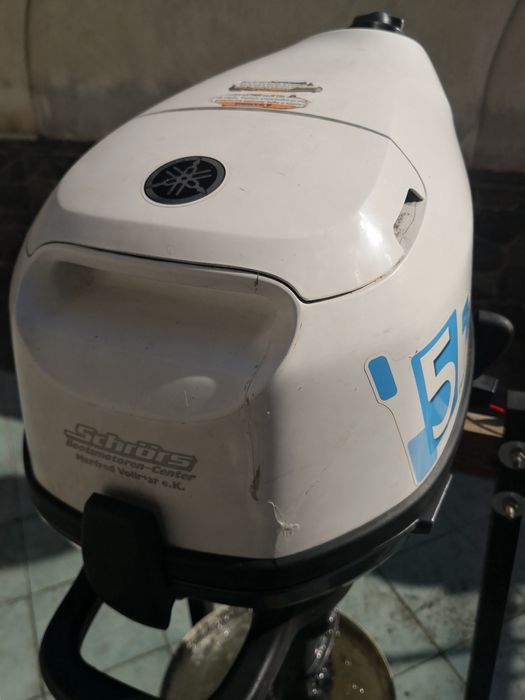 Извънбордов двигател Yamaha 5/6