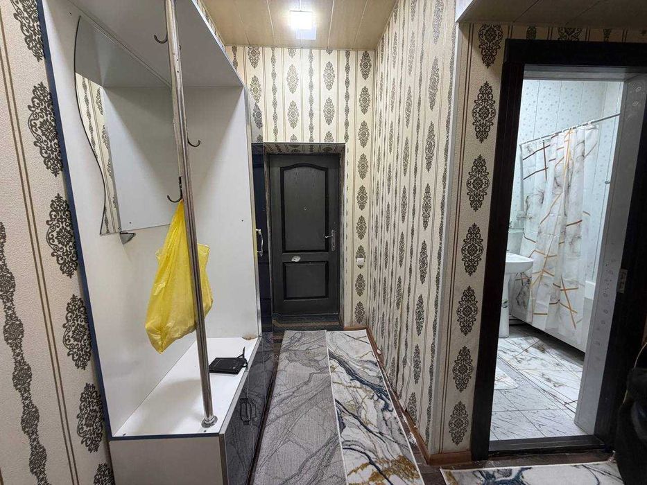 Продаётся 1х комн квартира на 3 этаже Ор-р Шарк Базарчик