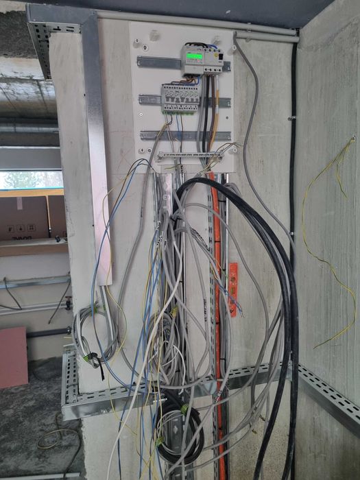 Electrician calificat – instalații electrice Constanța