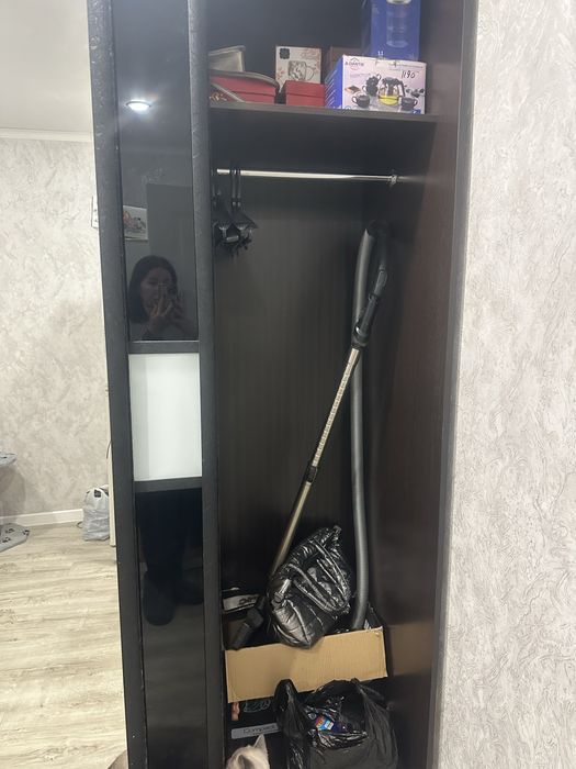 Шкаф-купе и комод