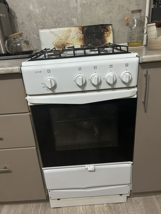 Газовая плита продам