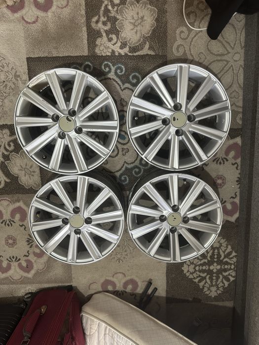 Продам камрики диска R15