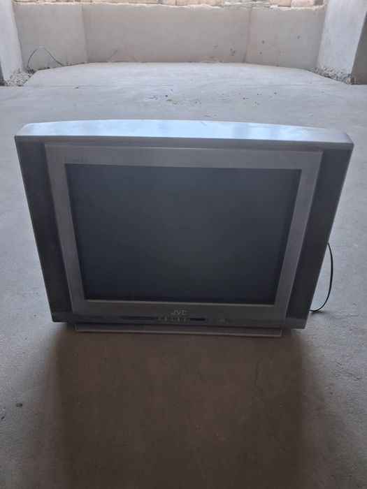 Jvc телевизор сотилади