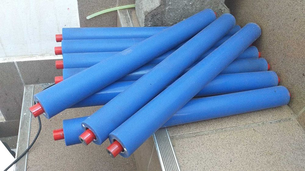 Role cauciucate fi 30x305 mm . Pret de producator.