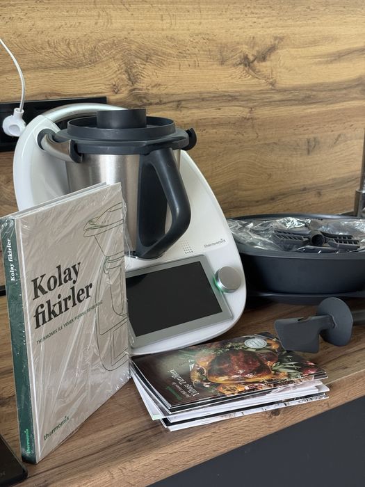Продам Thermomix TM6