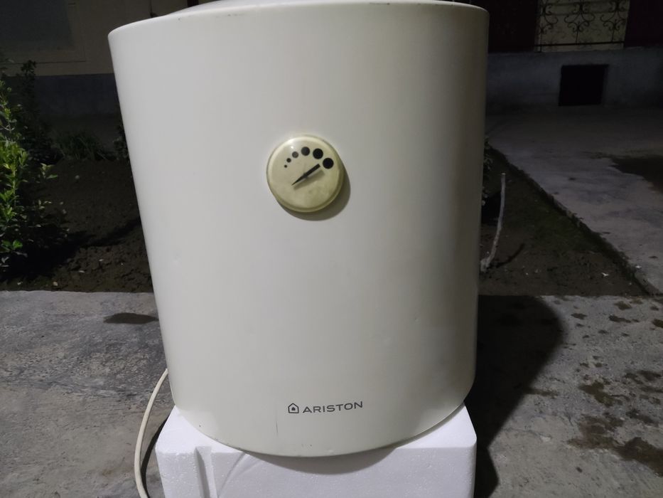 Ariston  ideal xolatda