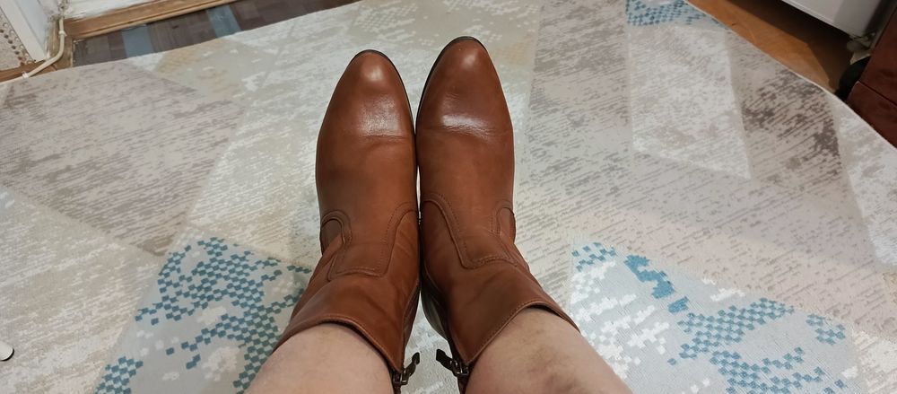 Продам сапоги осень