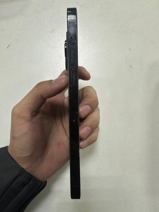 Продам айфон 14 про макс 256 гб