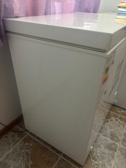 Морозильник продается almacom