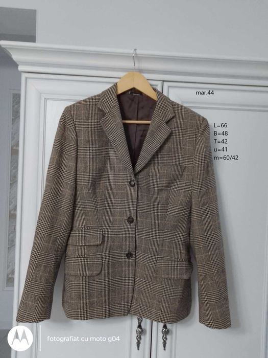 Sacouri de lana femei