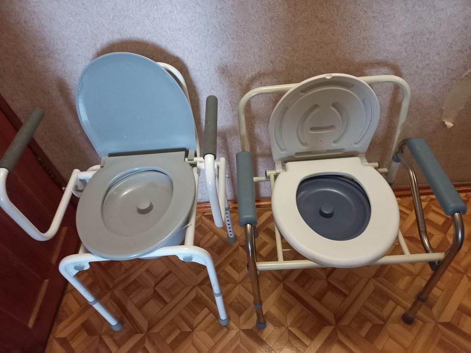 Кресло туалет для людей с огран.возм.