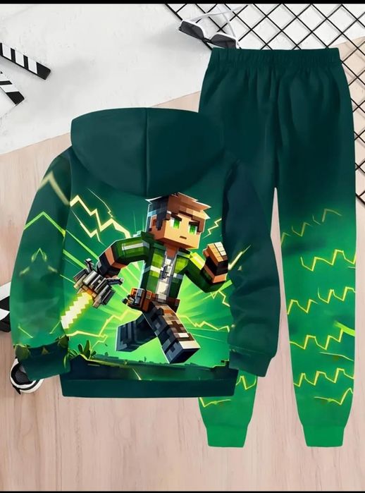 Спортивный костюм