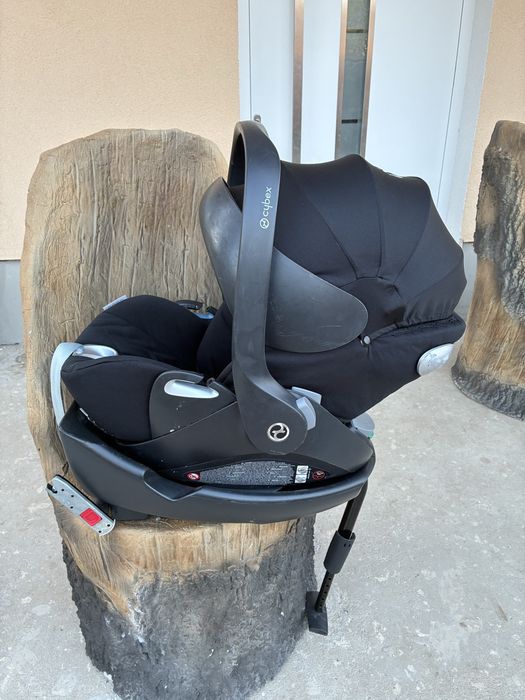 Cybex Cloud Q стол за кола с izofix база