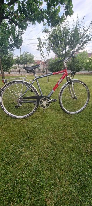 Bicicleta KTM Avento trekking 28"