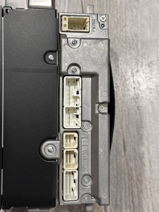 Магнитола RAV-4 штатная