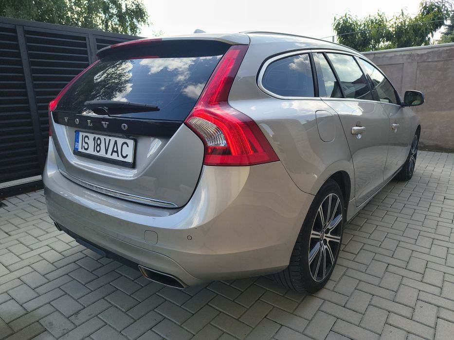 VOLVO V60 2016 — imagine 4