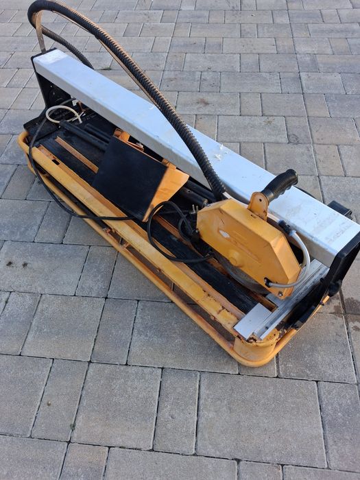 Masina de tăiat gresie cu apa  1200mm lungime