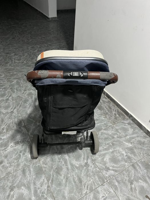 Коляска прогулочная ining baby