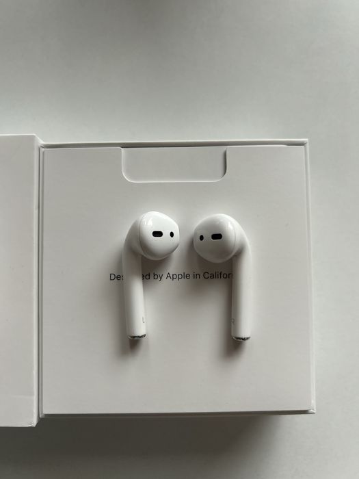 Слушалки Apple Airpods 2 gen