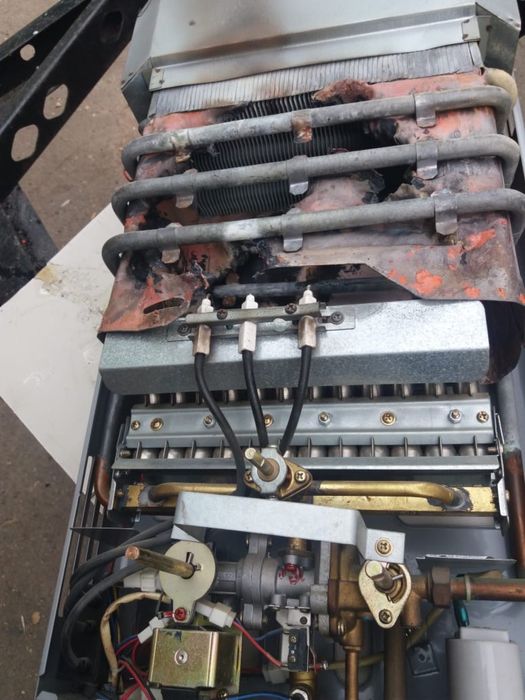 Газовая колонка SF