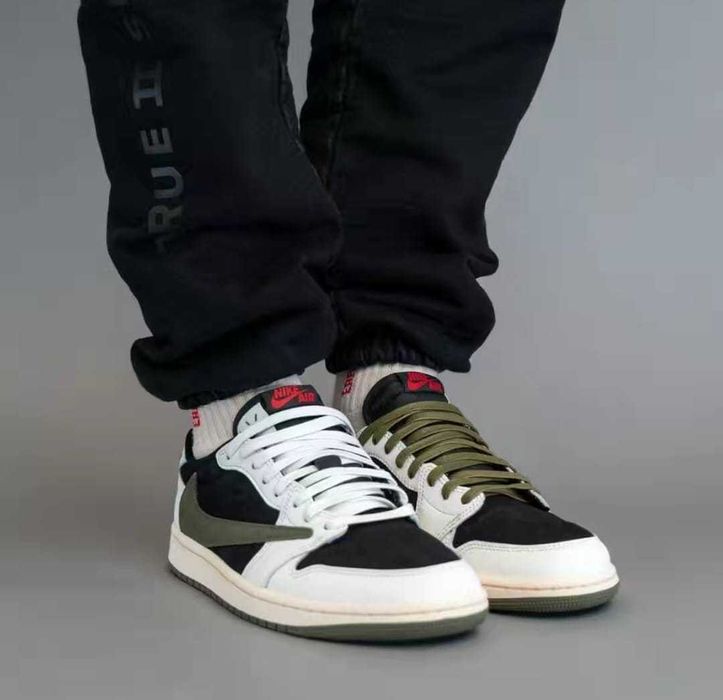 Кроссовки мужские NIKE