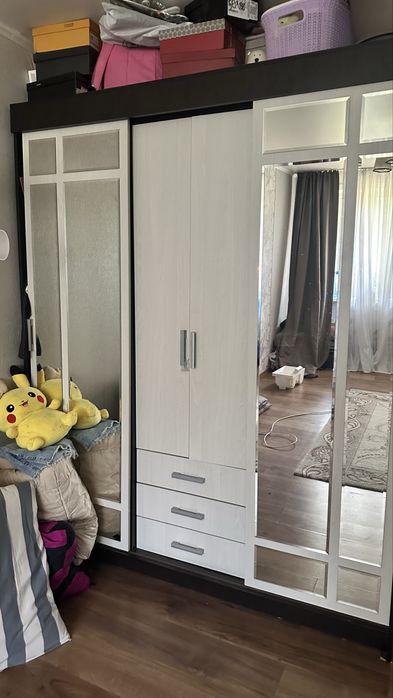 Продам шкаф купе