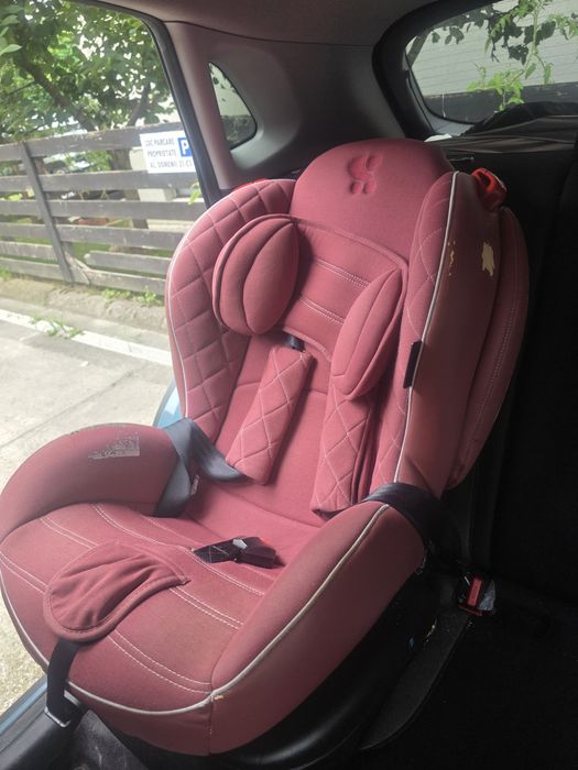 Scaun auto copii cu isofix
