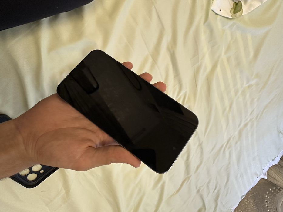 Iphone 14 pro max Dual sim 87 yomkosti