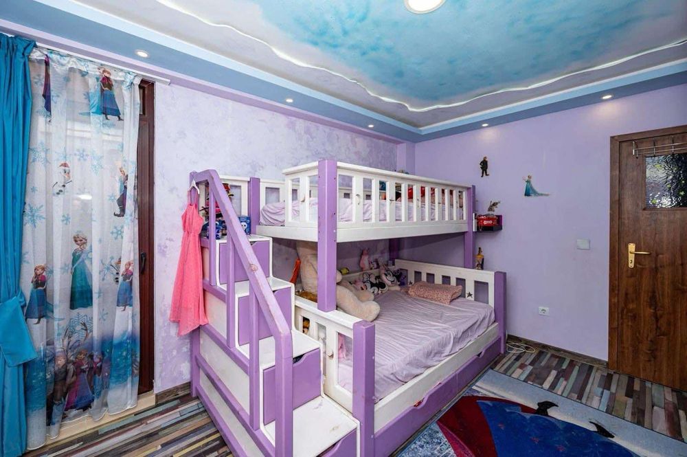 Дава се под наем Тристаен апартамент в Пловдив, Остромила - 100 кв.м за 650 € - Снимка #5