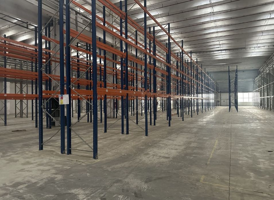 Rafturi metalice industriale reglabile