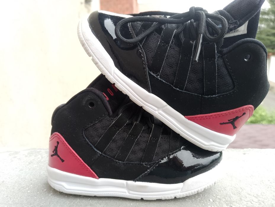 Jordan Max Aura, номер 25