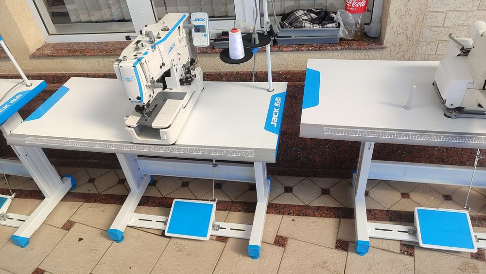 Швейная машина петельная и пуговичная