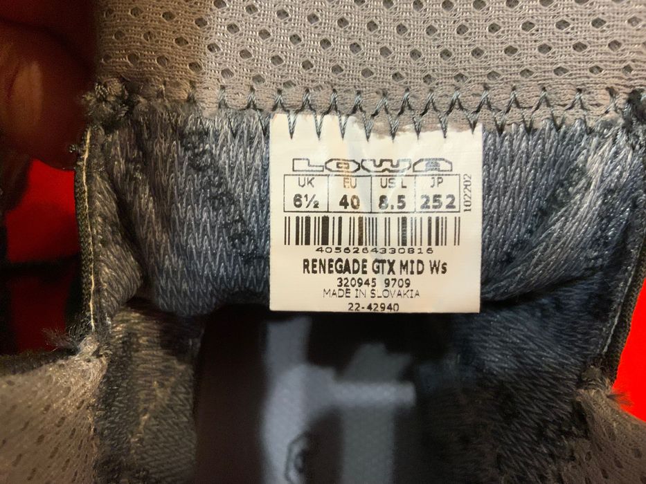 Lowa gore-tex-оригинлни обувки 40 номер