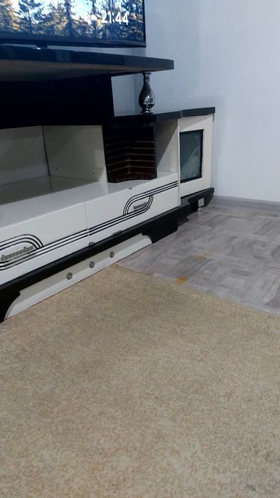 Тумбочка под телевизор