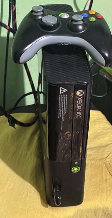 Xbox 360 E modat