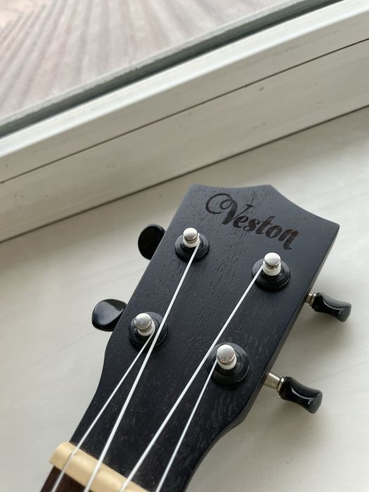 Укуле Veston kus 100bk