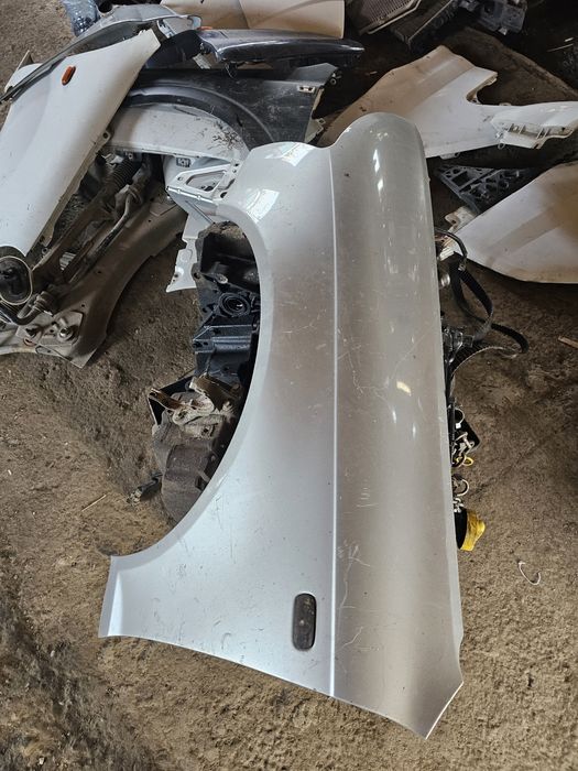 Aripa Fata Stanga Audi A6 4F2,C6 2004-2011