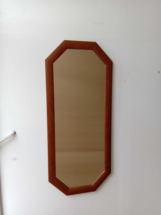 Огледала ЖОЛИ,РЕНИ или ТЕДИ,с профили от МДФ.