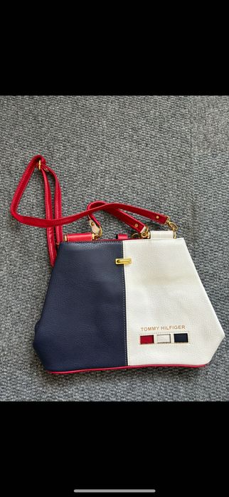 Дамска чанта Tommy Hilfiger