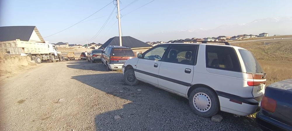 Запчасти на Mitsubishi Space Wagon Space , Runner , Shariot