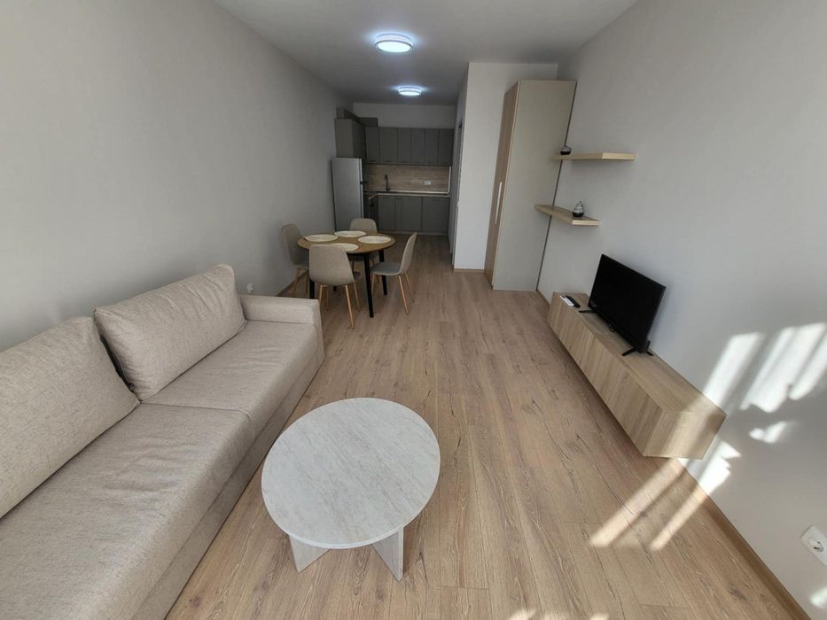 Двустаен апартамент в ж.к. Сердика.