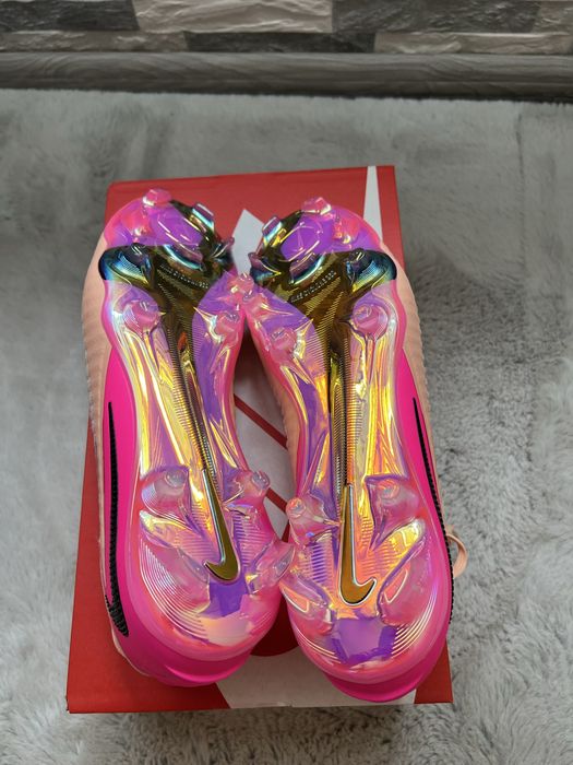 Футболни обувки Nike Phantom GX