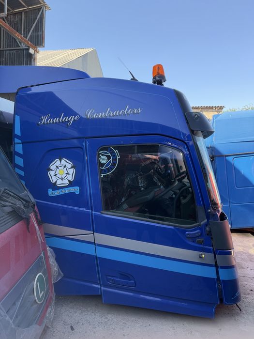 Кабина Volvo Daf Scania Man Iveco Renault